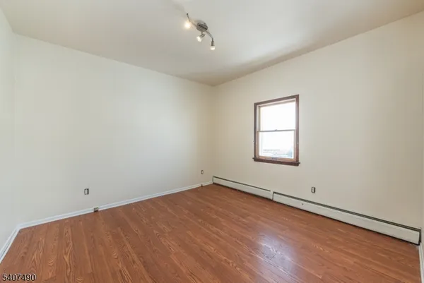 $2,400 | 140 Jackson Avenue, Woodland Park, NJ 07424