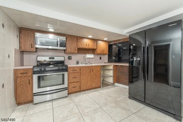 $2,800 | 140 Jackson Avenue, Woodland Park, NJ 07424