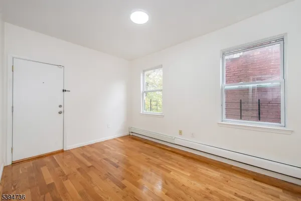 a view of empty room with window
