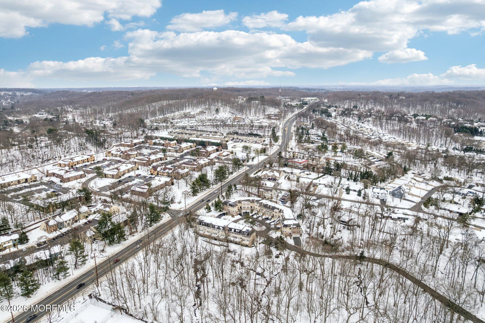 14 West Aspen Way Matawan, NJ 07747 - Photo 21 of 42 33-web-or-mls-W Aspen Way-S2702-033