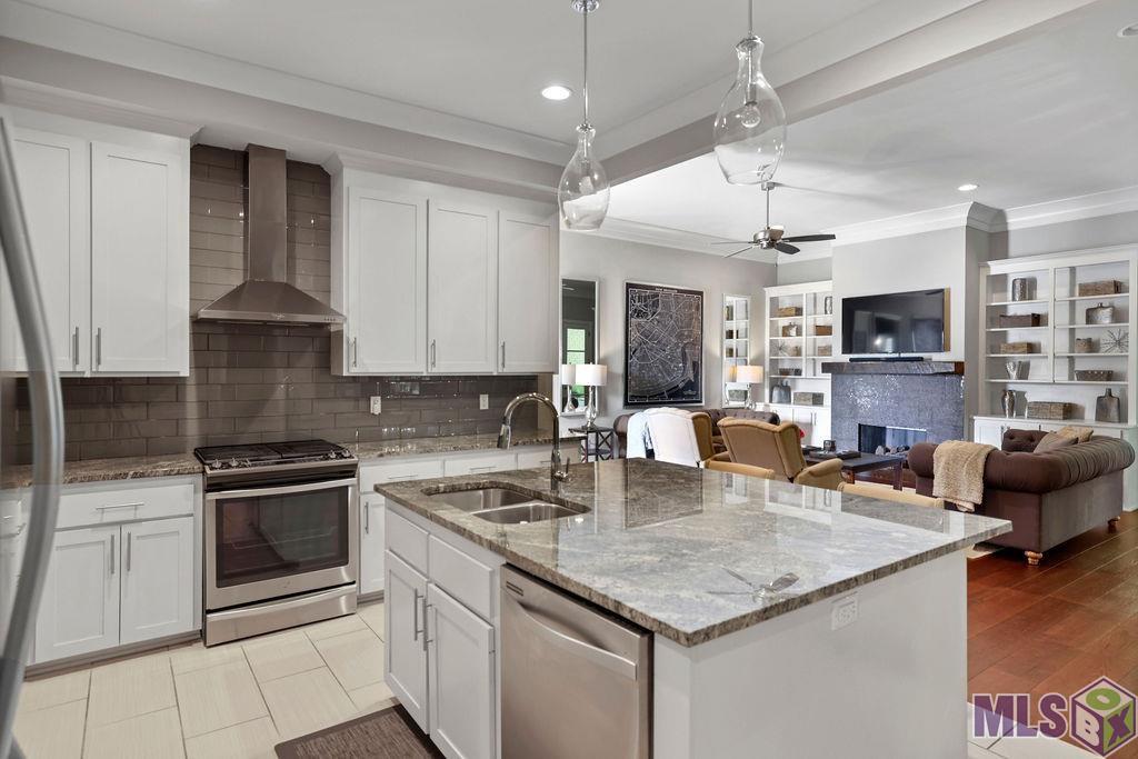 730 Portula Avenue Baton Rouge, LA 70820 - Photo 4 of 21 Gallery Image 4