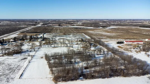 $925,000 | 5225 Upland Avenue, New Germany, MN 55367