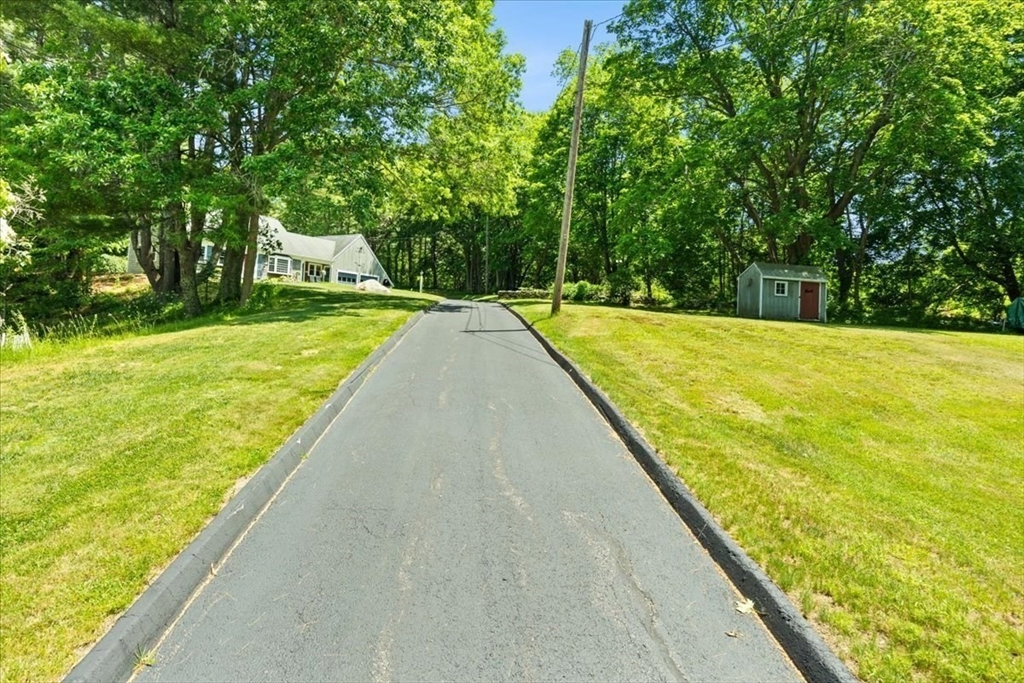 71 East Main Street Middleboro, MA 02346 - Photo 9 of 35