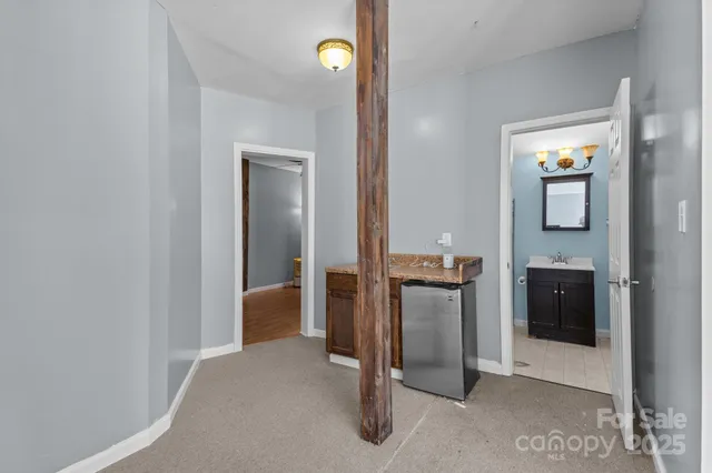 $465,000 | 1930 Wilburn Park Lane Northwest, Charlotte, NC 28269