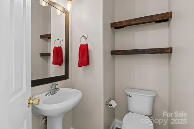 $465,000 | 1930 Wilburn Park Lane Northwest, Charlotte, NC 28269