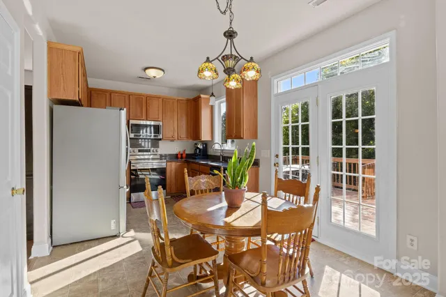 $465,000 | 1930 Wilburn Park Lane Northwest, Charlotte, NC 28269