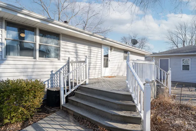 $280,000 | 1327 Timberline Drive, Joliet, IL 60431