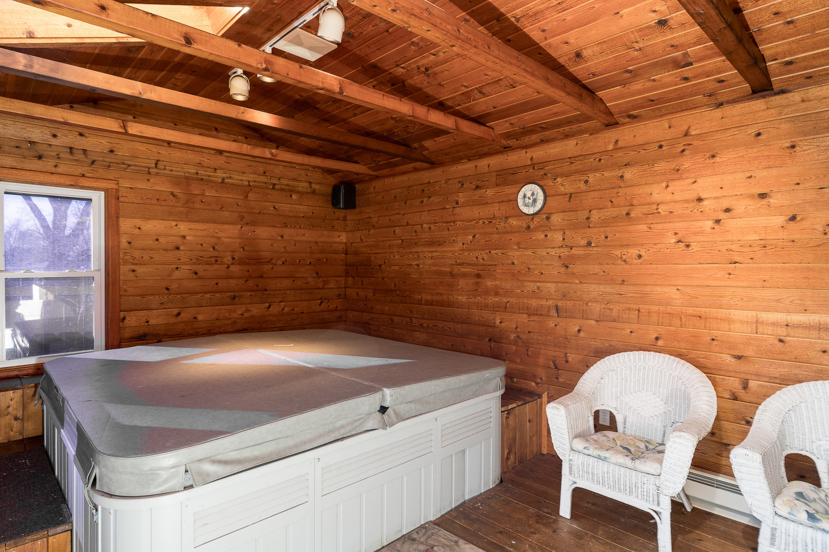 1327 Timberline Drive Joliet, IL 60431 - Photo 33 of 35 a bathroom with a sink and a mirror