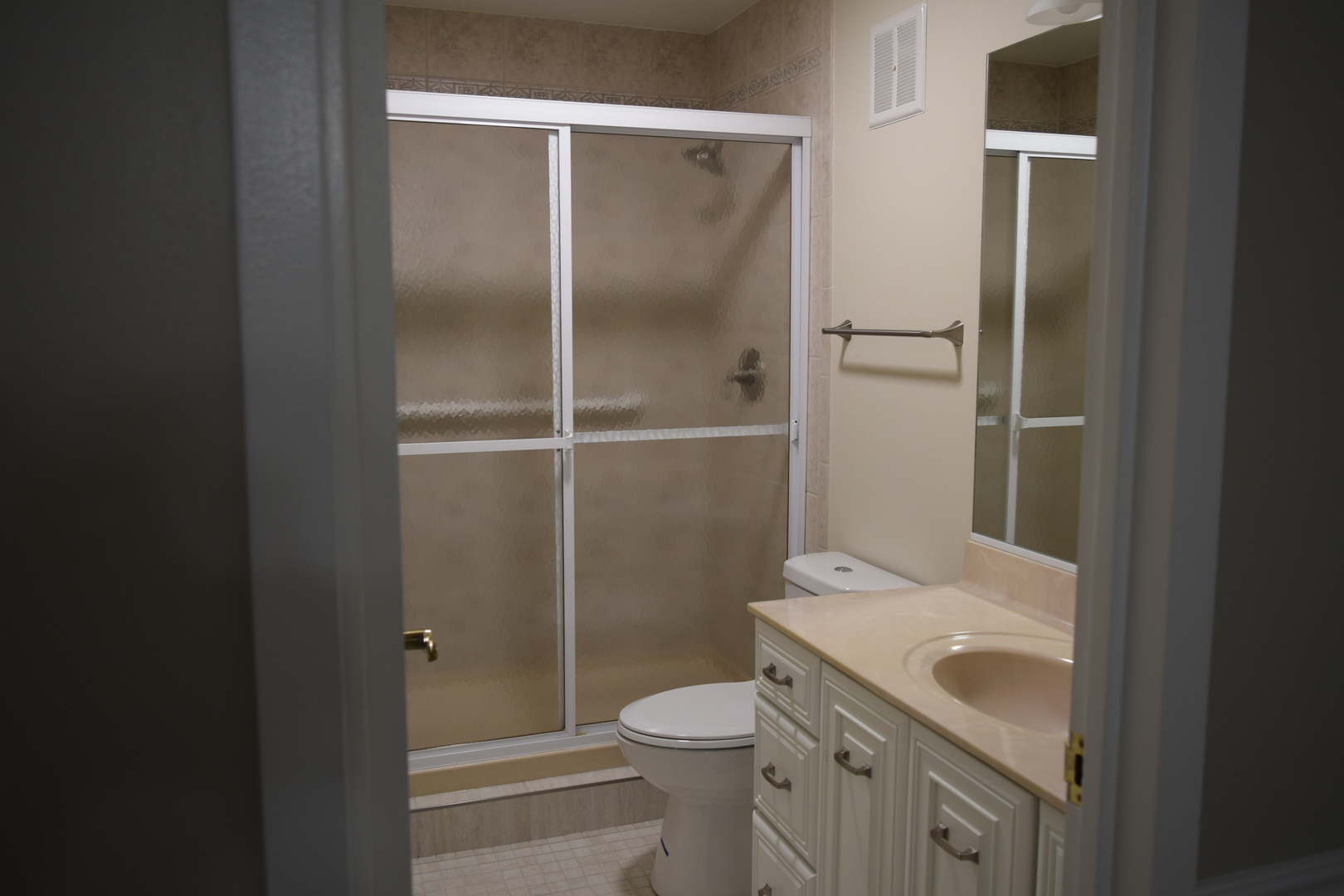1405 East Central Road, Unit 201A Arlington Heights, IL 60005 - Photo 21 of 30
