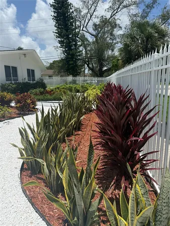 $1,800 | 1300 Northeast 110th Street, Unit 8, Miami, FL 33161