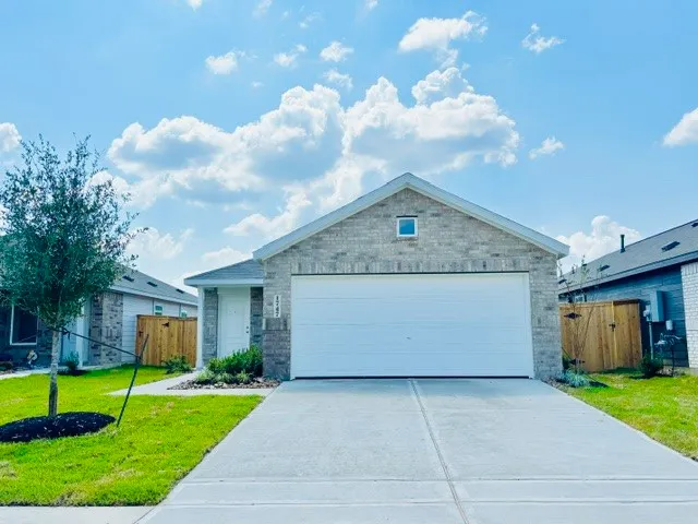 $1,795 | 1747 West Stroker Road, Crosby, TX 77532