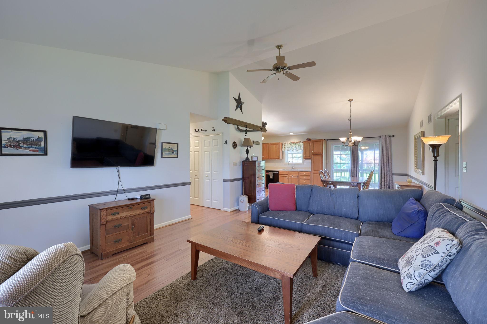 180 Hollow Road Reinholds, PA 17569 - Photo 3 of 34