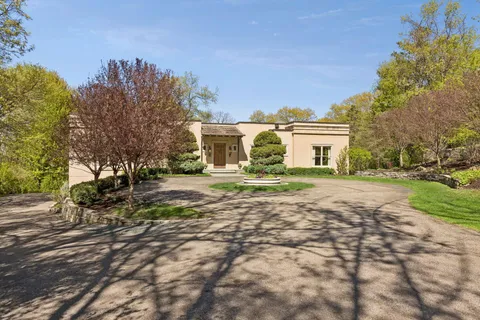 $1,500,000 | 5840 Mt Normandale Drive, Bloomington, MN 55437