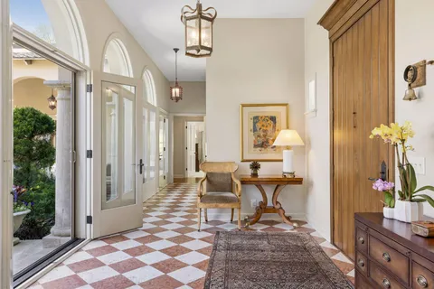 $1,500,000 | 5840 Mt Normandale Drive, Bloomington, MN 55437