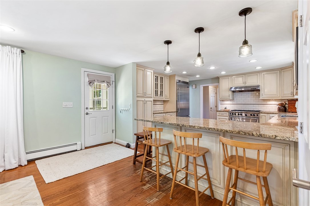 20 Terrace Drive Barrington, RI 02806 - Photo 12 of 47