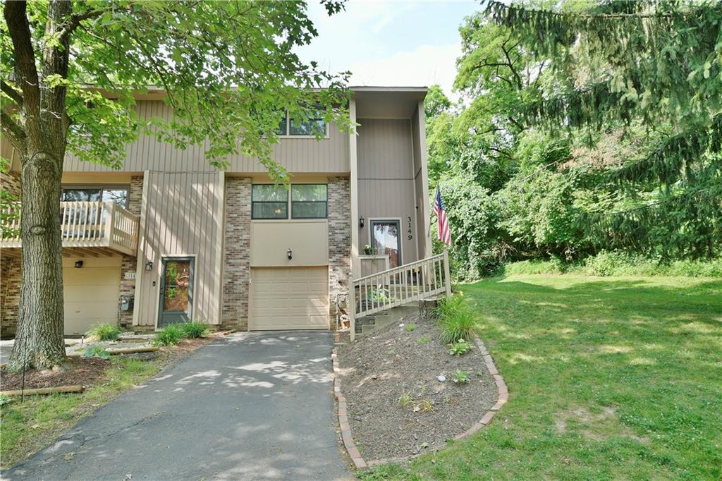 3149 Laurel Ridge Circle Bridgeville, PA 15017 - Photo 1 of 16 Gallery Image 1