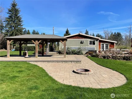 $900,000 | 12514 Chain Lake Road, Snohomish, WA 98290