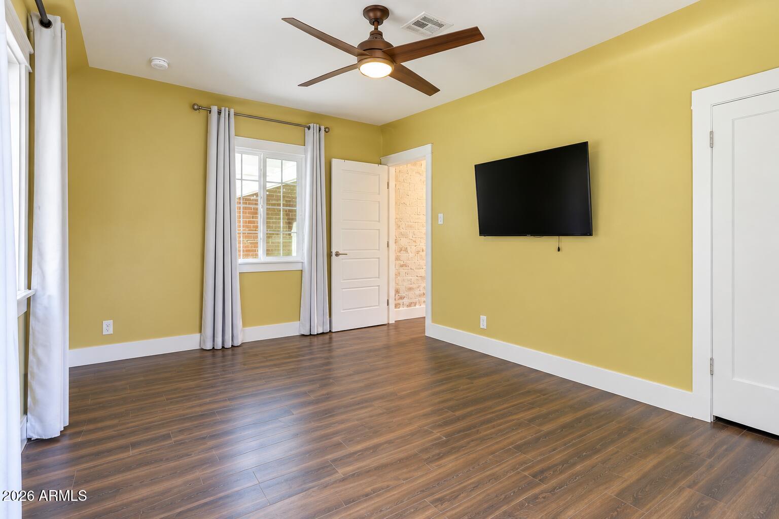 1311 West Thomas Road Phoenix, AZ 85007 - Photo 28 of 60 Bed - Yellow 3