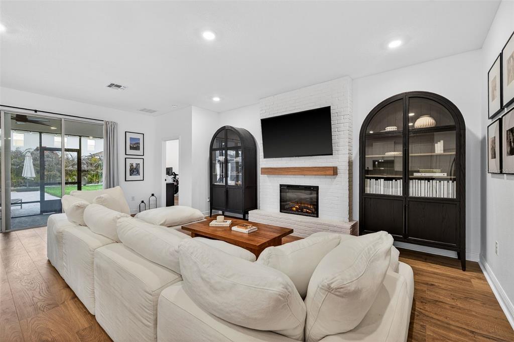 10913 Honor Road Tampa, FL 33625 - Photo 9 of 39