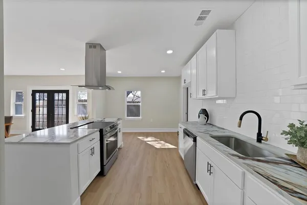 $284,999 | 2803 Wilkinson Avenue, Fort Worth, TX 76103