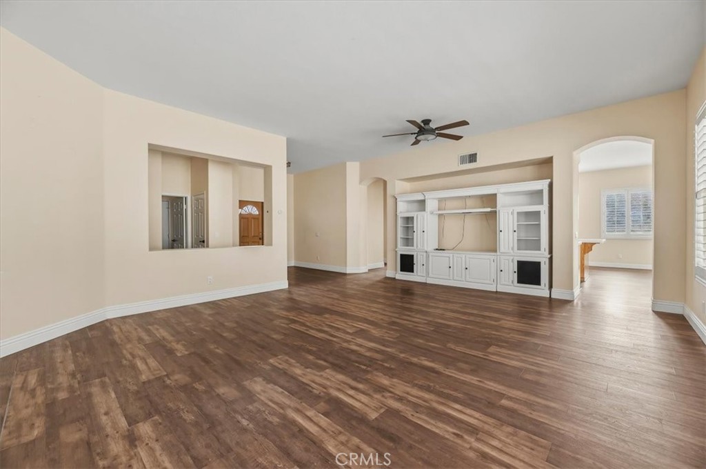 42748 Mountain Shadow Road Murrieta, CA 92562 - Photo 7 of 37
