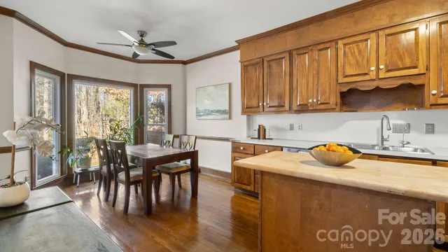 $599,000 | 3523 Kylemore Court, Charlotte, NC 28210