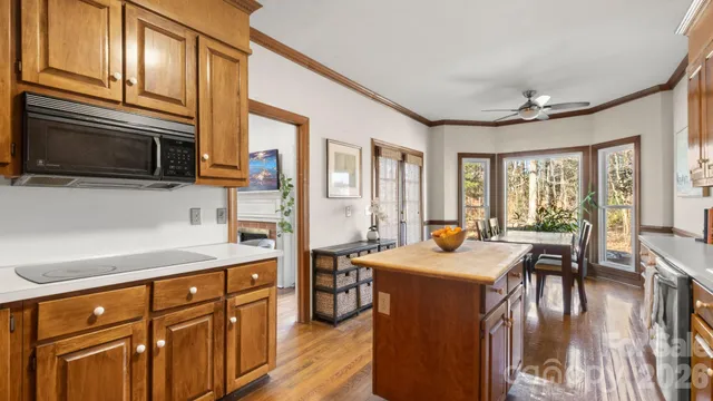 $599,000 | 3523 Kylemore Court, Charlotte, NC 28210