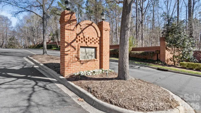 $599,000 | 3523 Kylemore Court, Charlotte, NC 28210