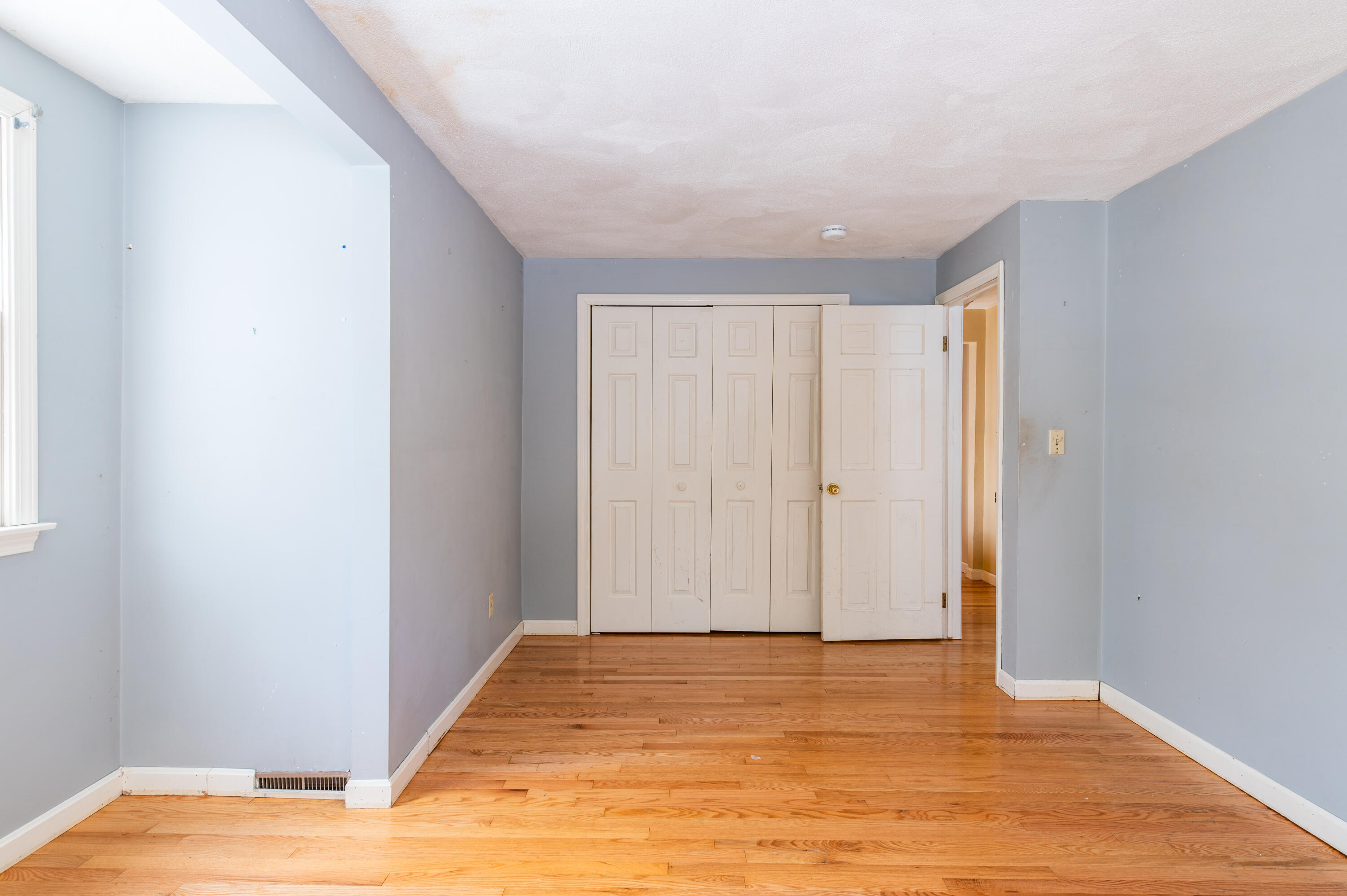 16 Michael Road Pocasset, MA 02559 - Photo 33 of 43 a view of room