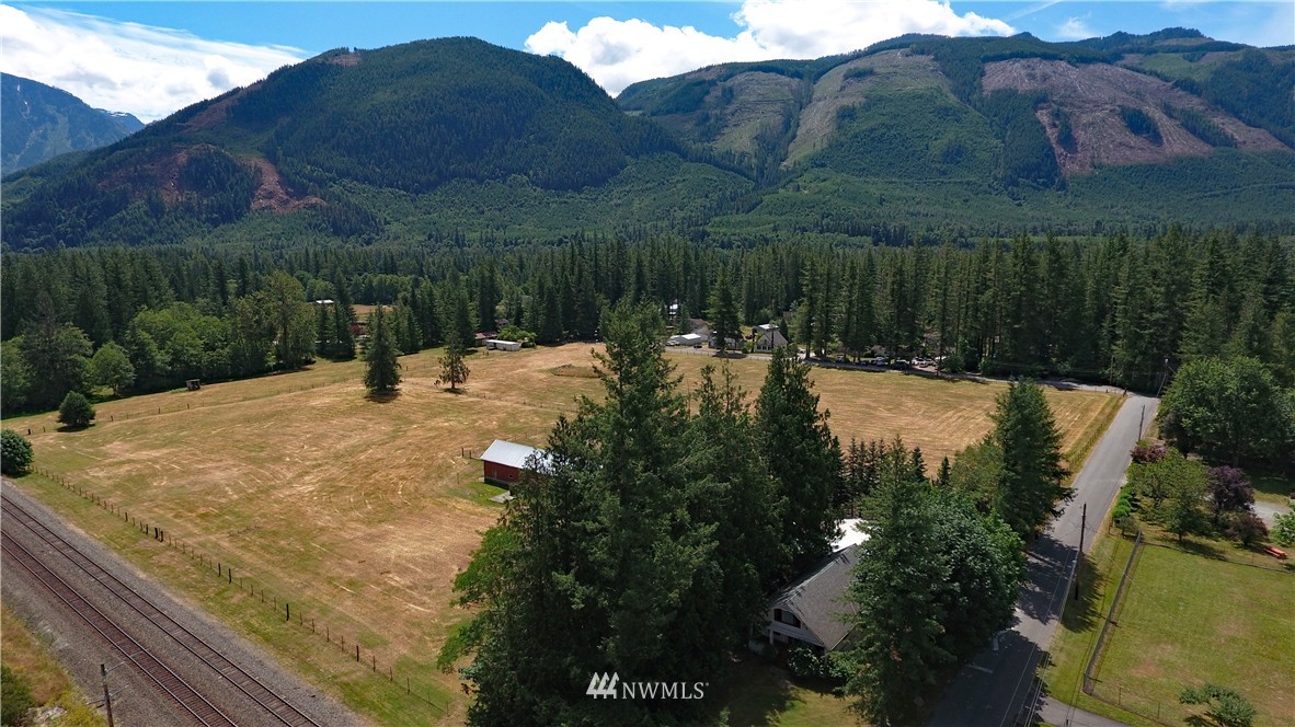 16425 Dorman Road Gold Bar, WA 98251 - Photo 6 of 23