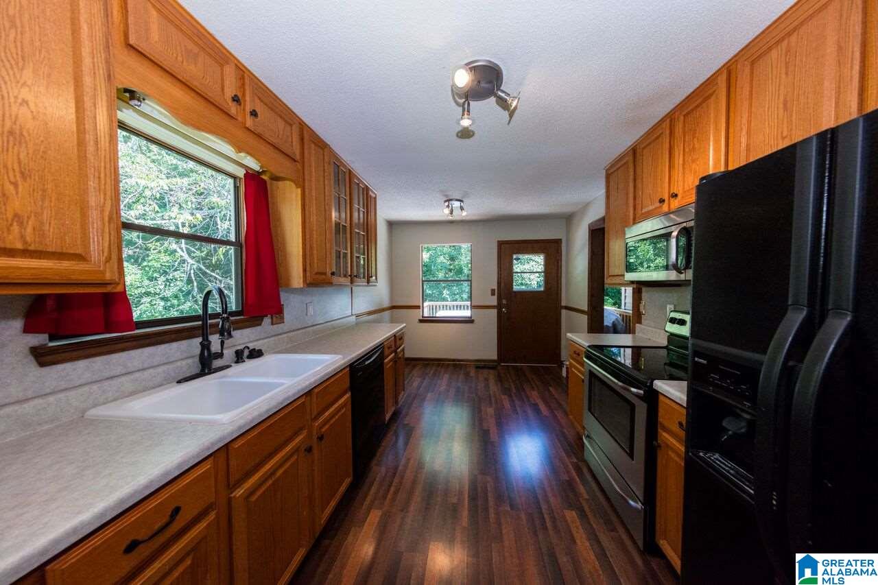 5728 Belle Ridge Trail Birmingham, AL 35210 - Photo 13 of 34