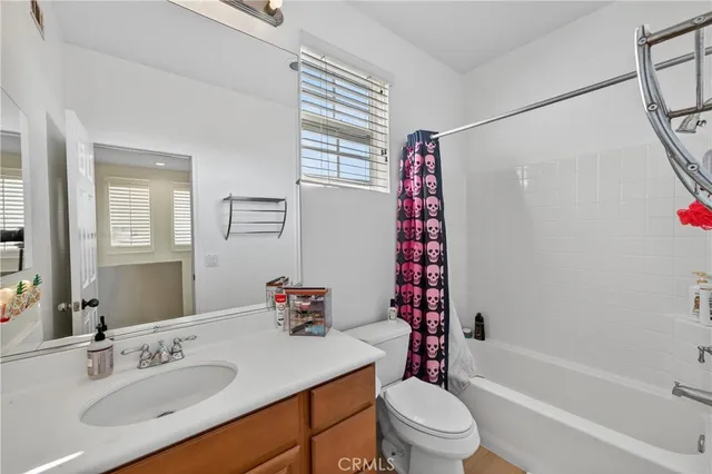 $1,240,000 | 19 Sklar Street, Ladera Ranch, CA 92694