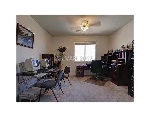 832 Bluff Ridge Avenue Henderson, NV 89012 - Photo 18 of 20 Computer Room.