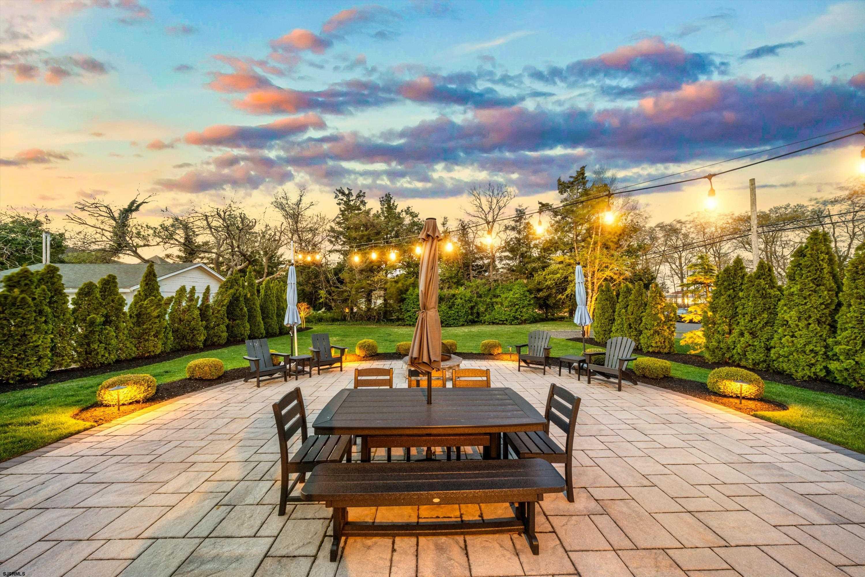 33 Harbor Lane Somers Point, NJ 08244 - Photo 5 of 70 a view of a patio with swimming pool