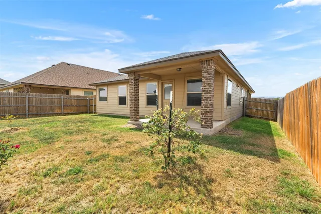 $279,000 | 103 Reagor Drive, Taylor, TX 76574