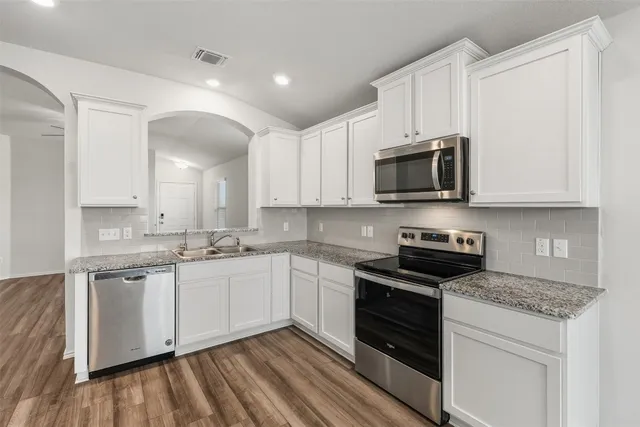 $279,000 | 103 Reagor Drive, Taylor, TX 76574