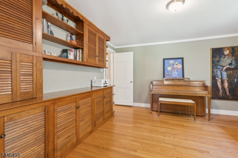 139 Long View Terrace Gillette, NJ 07933 - Photo 21 of 39