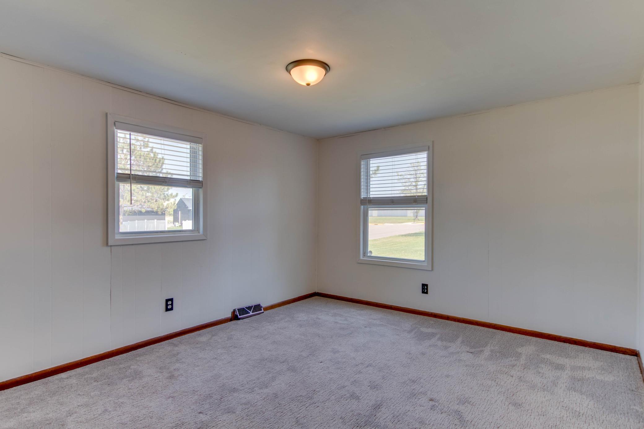 814 3rd Street Southeast Bemidji, MN 56601 - Photo 16 of 25