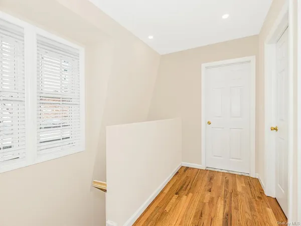 $3,900 | 155 Warburton Avenue, Unit 2, Yonkers, NY 10701