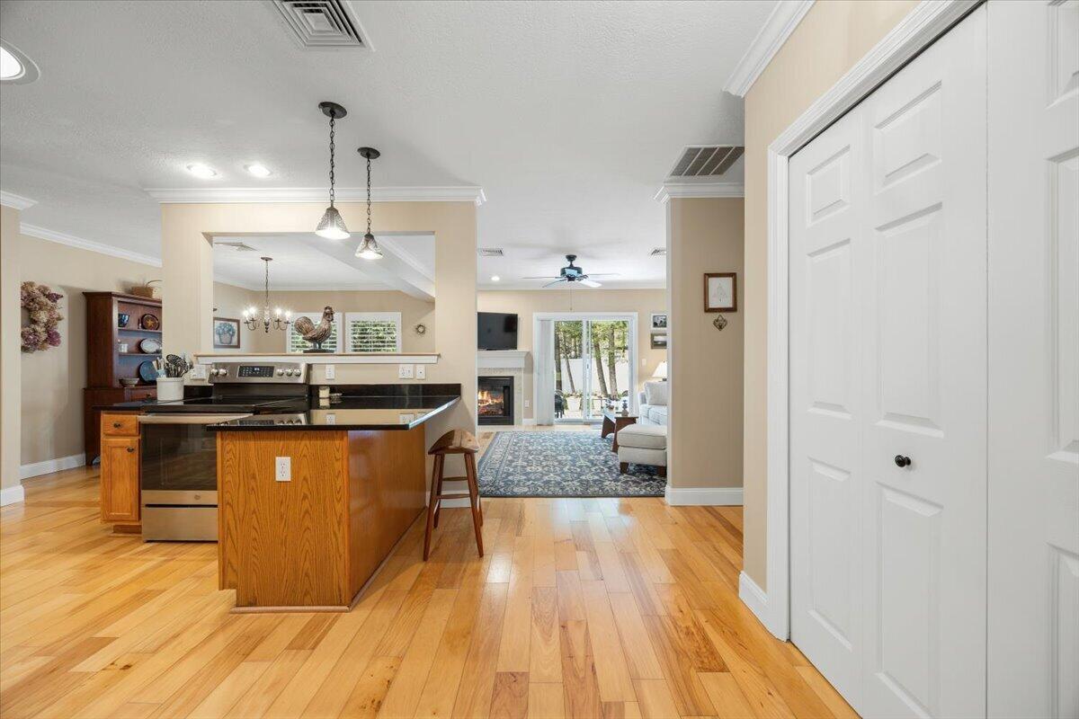 85 Kavanaugh Road, Unit 85 Old Orchard Beach, ME 04064 - Photo 5 of 31 08-85 Kavanaugh-8