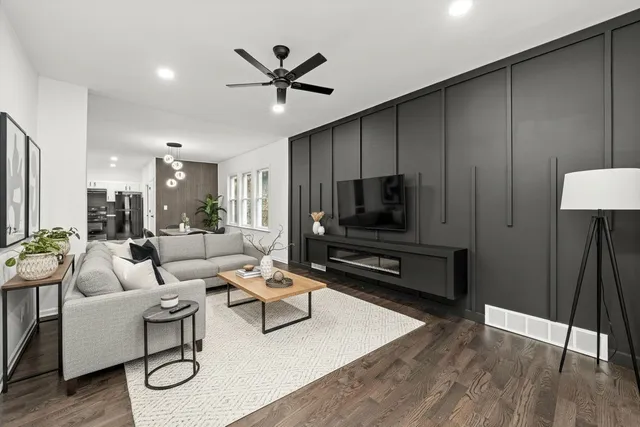 $249,999 | 140 West 110th Street, Chicago, IL 60628