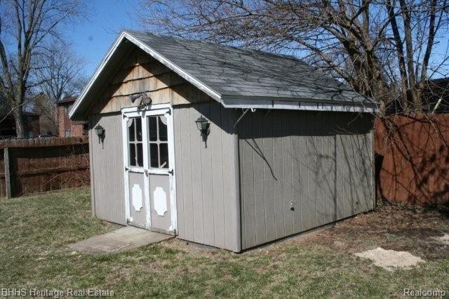Shed
