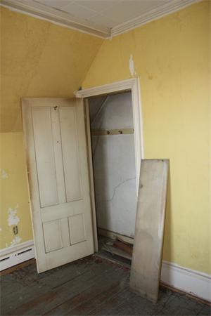 189 Highland Road Tiverton, RI 02878 - Photo 23 of 25 a view of an empty room