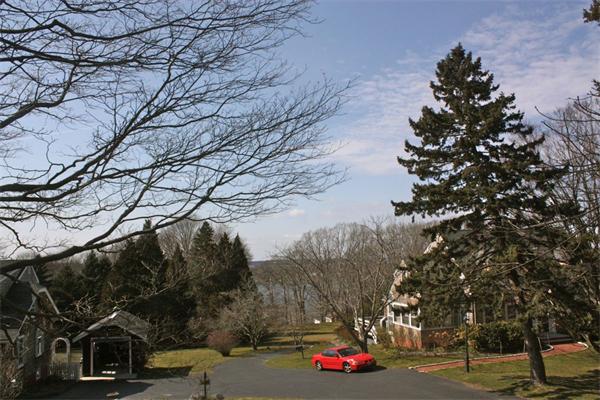 189 Highland Road Tiverton, RI 02878 - Photo 4 of 25 a view of street