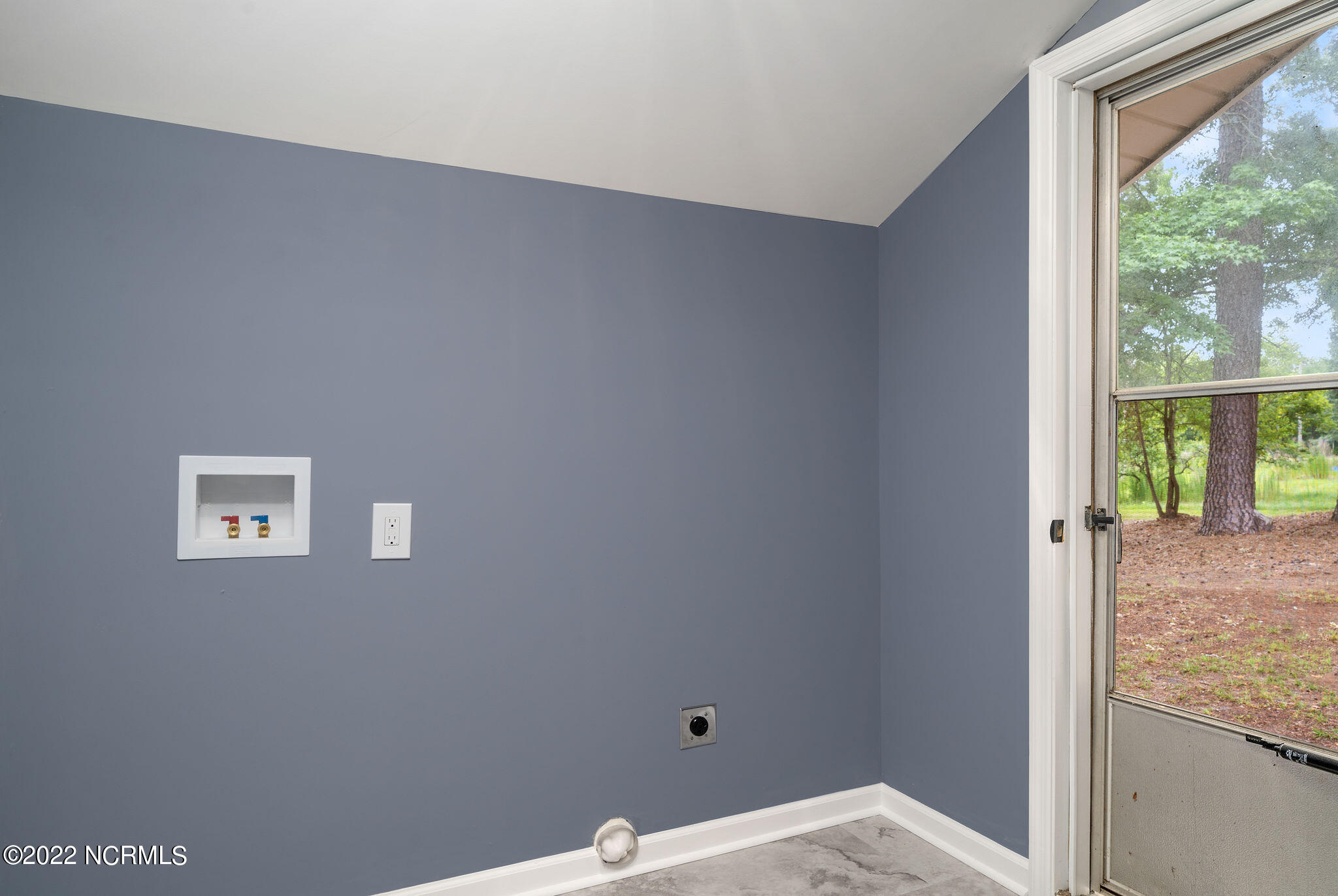 726 Stokestown Road Wallace, NC 28466 - Photo 15 of 33 762Stokestown-15