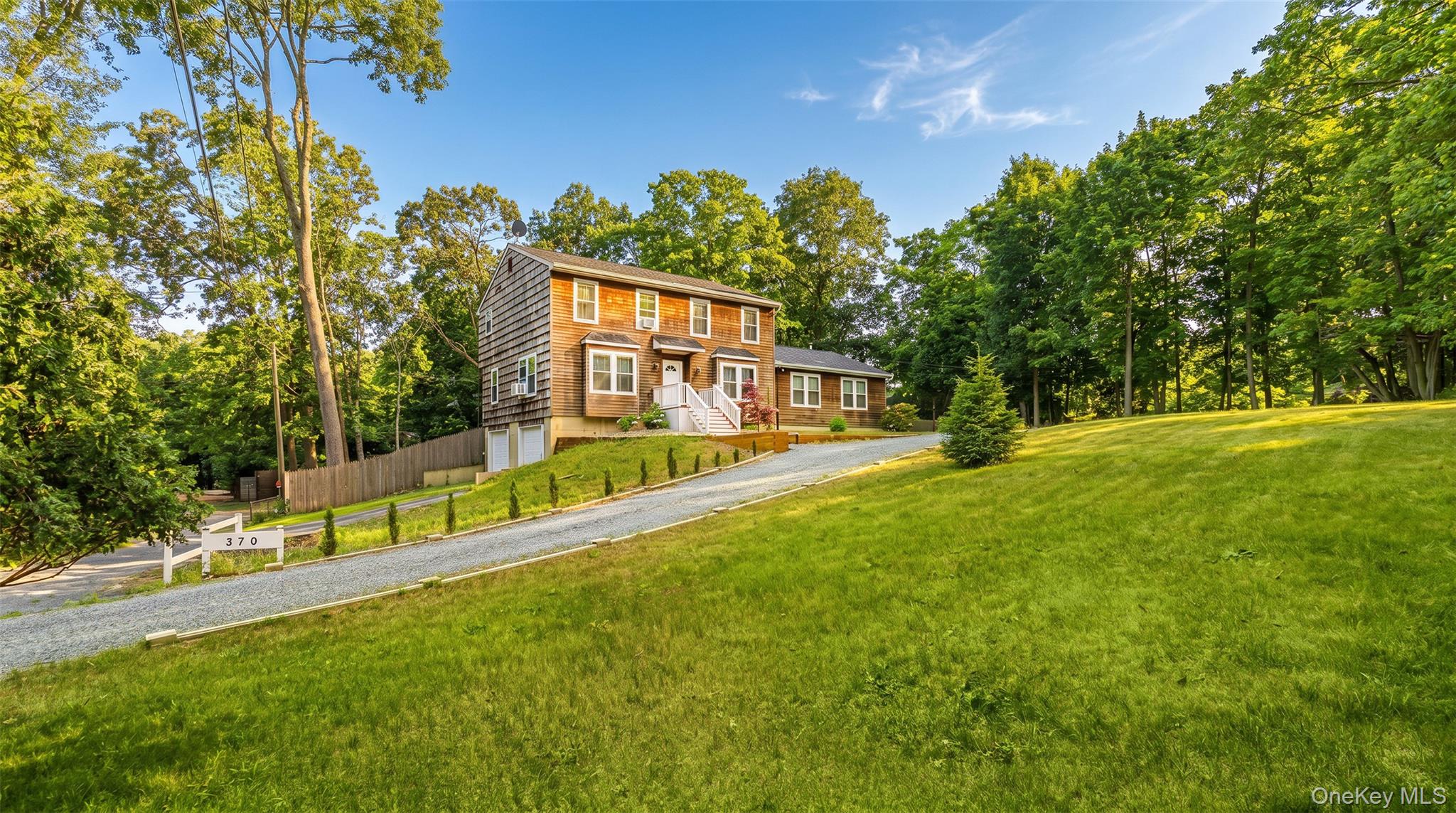370 South Country Road Brookhaven, NY 11719 - Photo 35 of 35