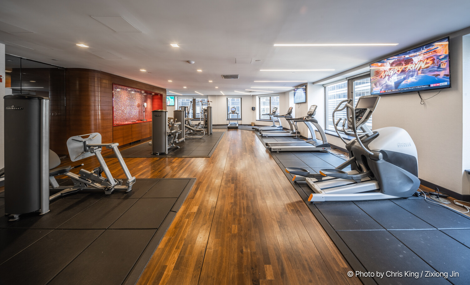 75 Wall Street, Unit 34C Manhattan, NY 10005 - Photo 15 of 26 a view of a room with gym equipment