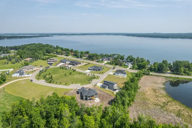 $90,000 | 119 Altavista Drive, Detroit Lakes, MN 56501