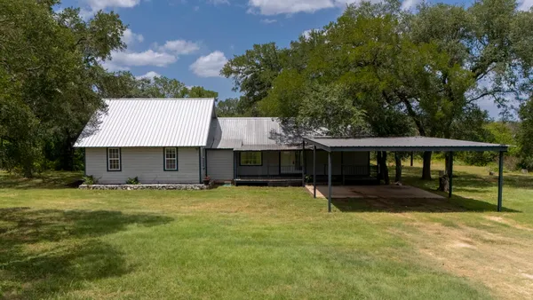 $310,000 | 510 Country Lane, Hays, TX 78610