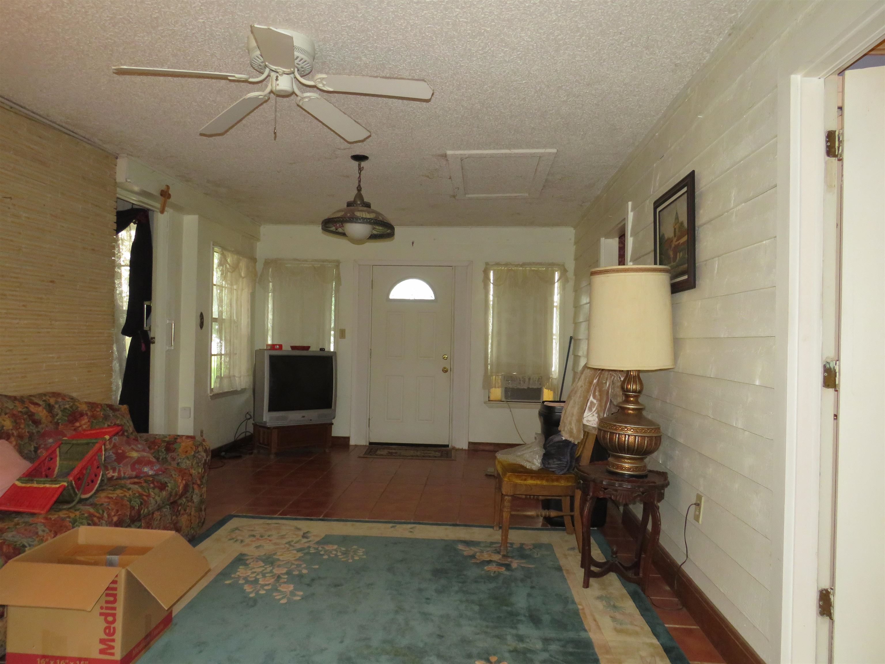 110 West Lakecrest Drive Bluffton, TX 78607 - Photo 29 of 45
